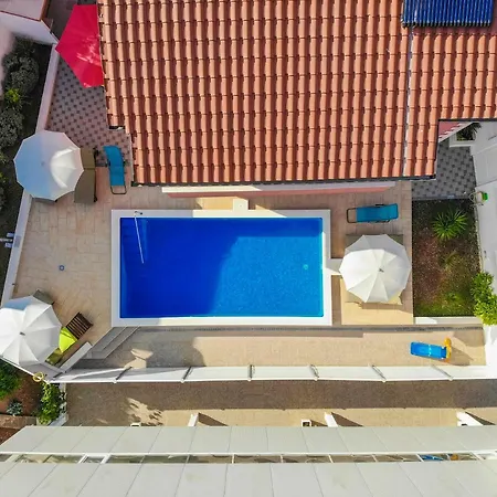 Hébergement de vacances Sky