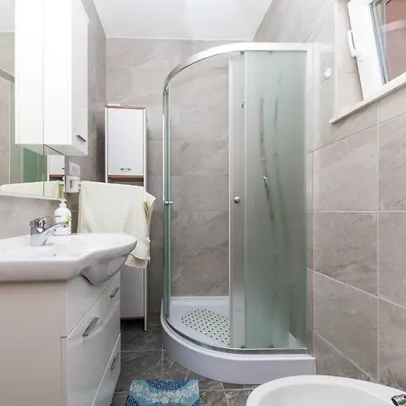 Sky Σπίτι διακοπών Τρογκίρ