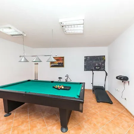 Holiday home Damjan